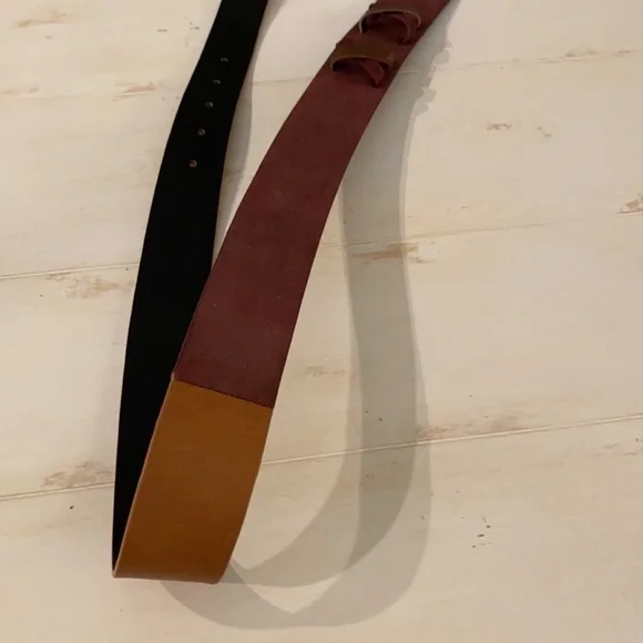 Nanette Lepore Metallic Leather Belt - Picture 8 of 8